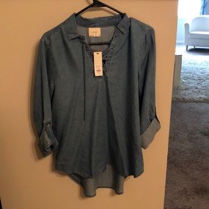 Medium tunic  from Francesca’s never worn